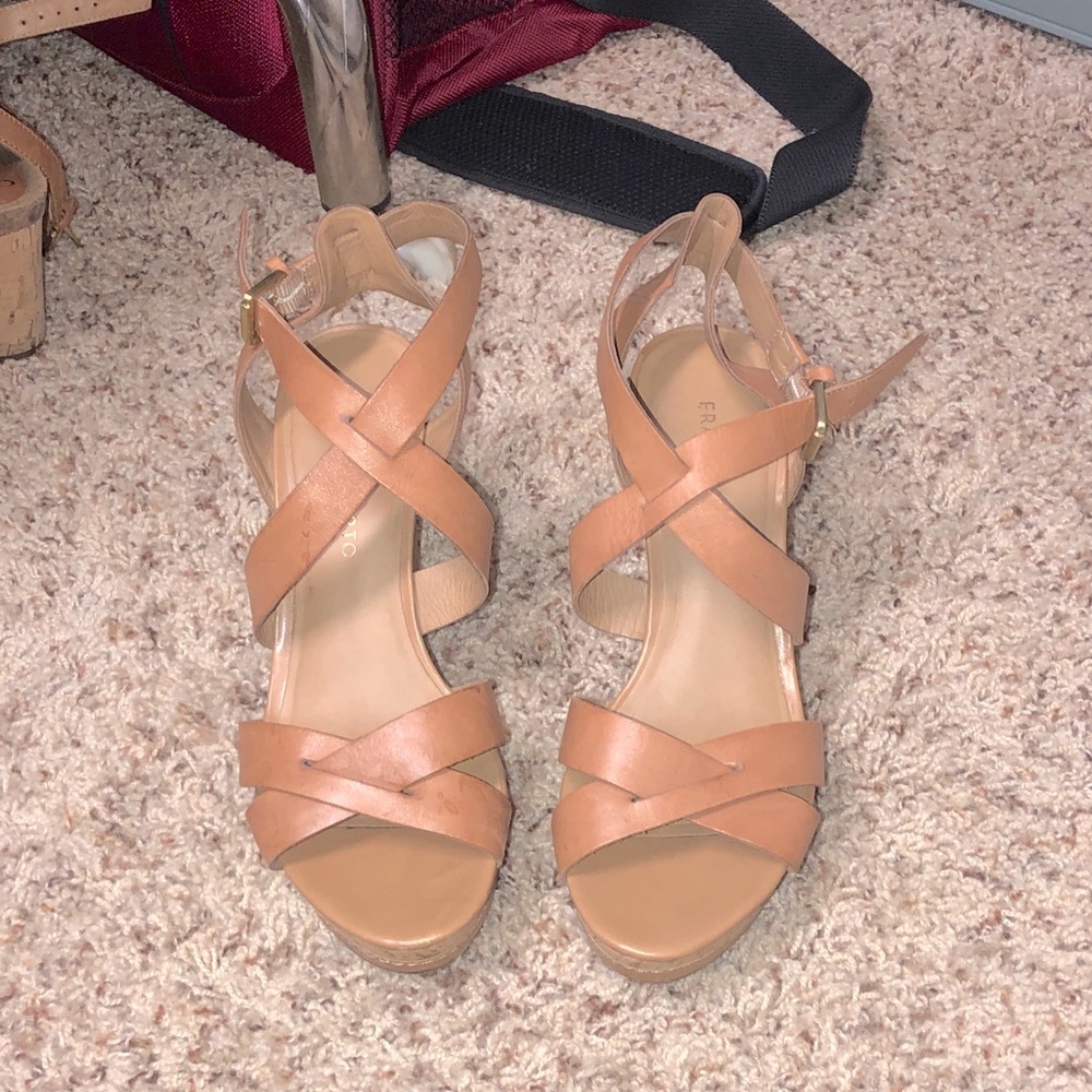 Tan wedges